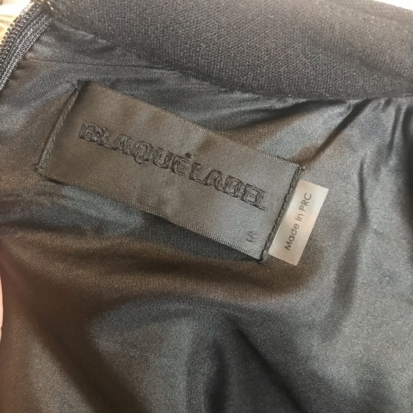 Blaque Label | Black Dress Pleated white hemline - Picture 6 of 8